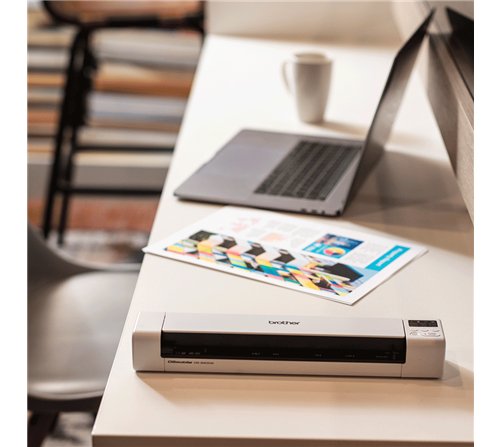 BROTHER DS-940DW Scanner mobile A4 recto-verso, 15ppm, 600x600dpi, Wifi, Wifi-Direct, USB 3.0, carte SD